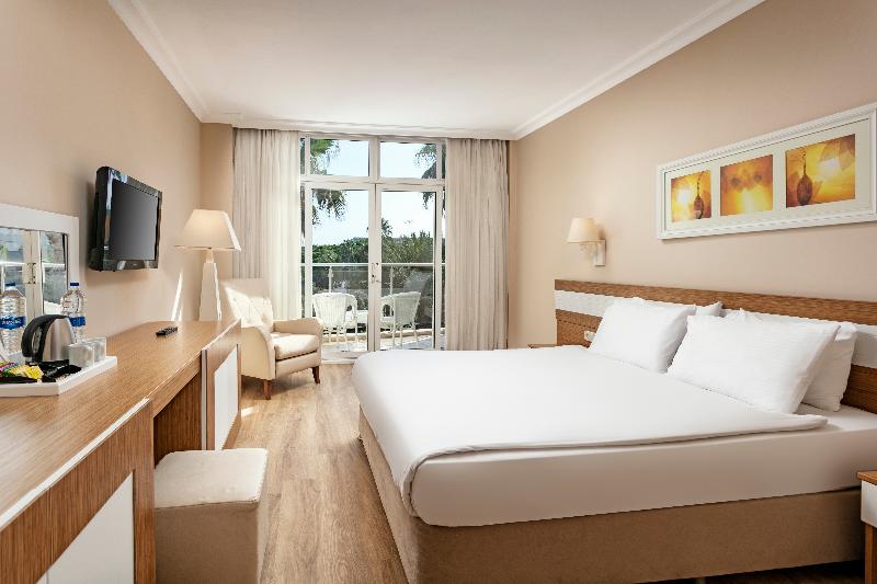 Standard Room, Dobedan World Palace