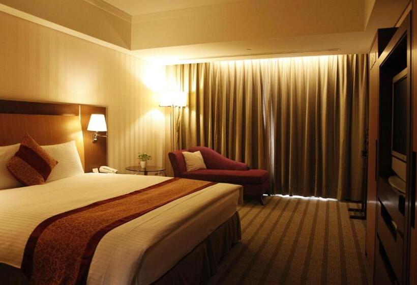 سوییت خانوادگی, Evergreen Plaza Hotel   Tainan