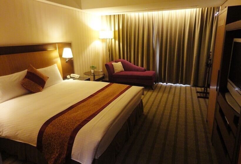 سوییت خانوادگی, Evergreen Plaza Hotel   Tainan
