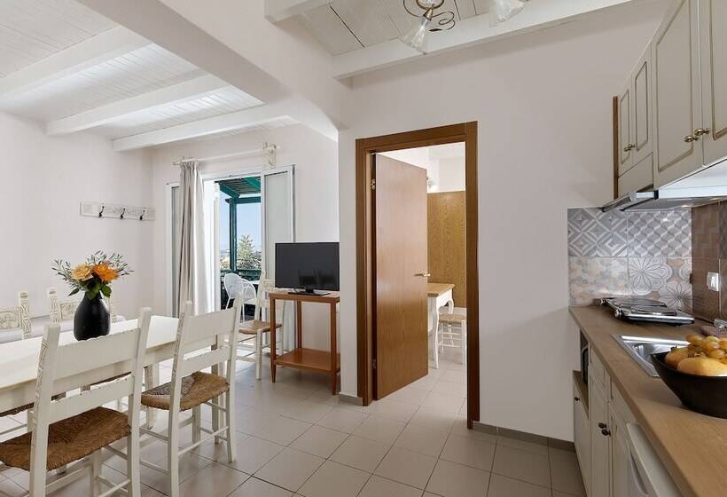 Апартаменты 2 Спальни, Marni Village