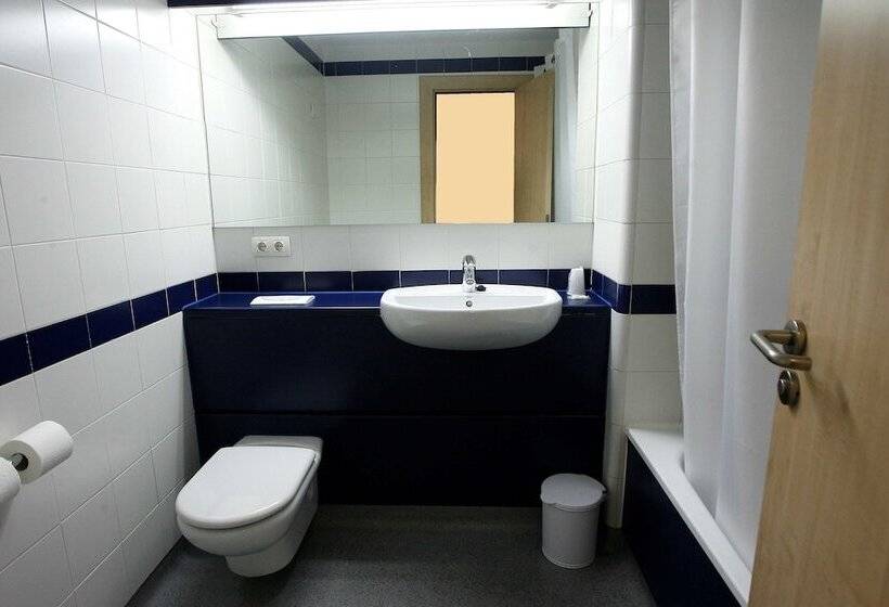 اتاق استاندارد, Travelodge Torrelaguna