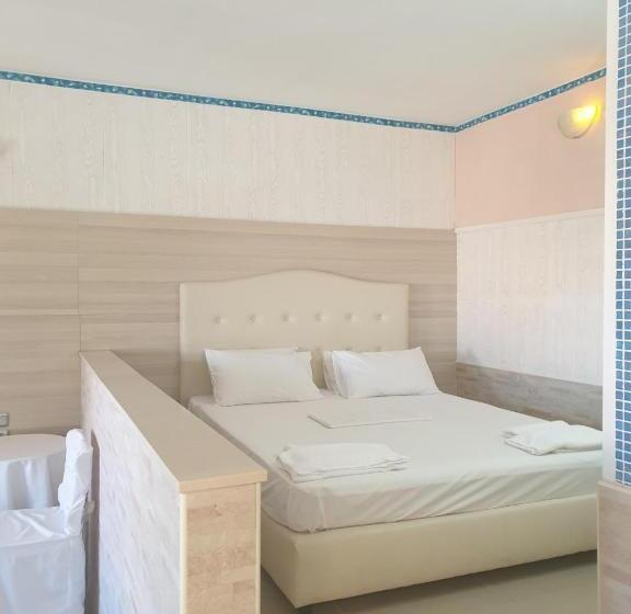 Номер Стандарт Вид на Море, Korifi Apts & Std Adults Only