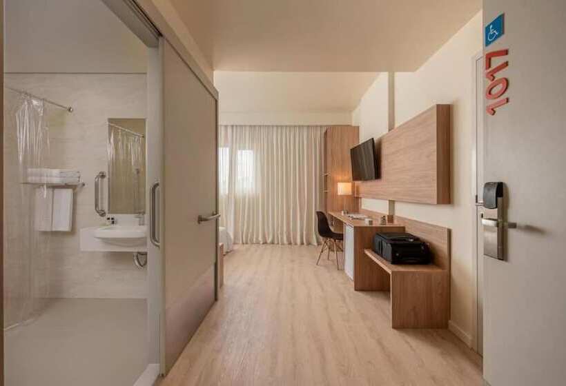 장애인을 위한 스탠다드 룸, Intercity Curitiba Batel