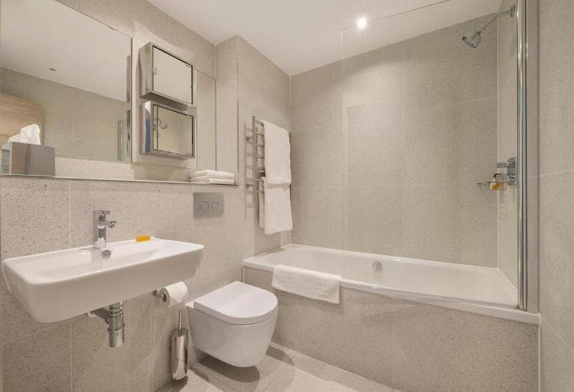 Президентский Люкс, Q Square By Supercity Aparthotels