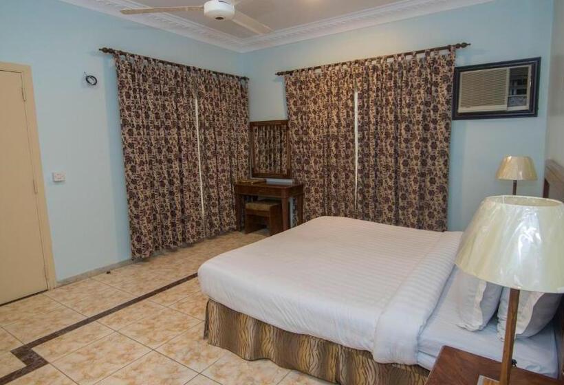 Апартаменты 2 Спальни, Seven Garden Alhada Suites