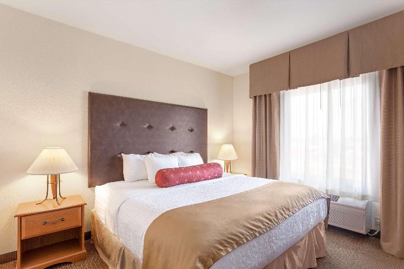 סוויטת ג'וניור, Grand Palladium Sicilia Resort & Spa
