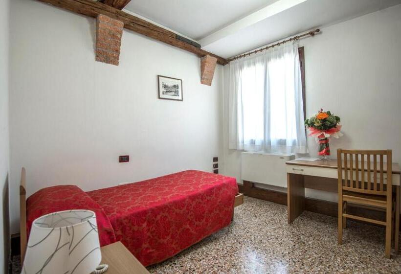 اتاق استاندارد یک نفره, Casa Sant Andrea