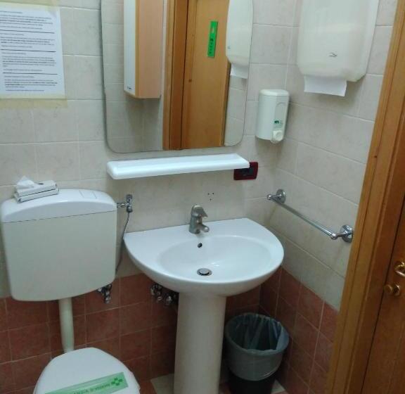 اتاق استاندارد با سرویس بهداشتی مشترک, Casa Sant Andrea