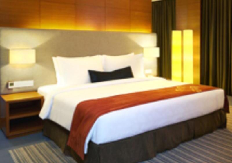 ویلای 4 خوابه, Trisara Villas & Residences Phuket