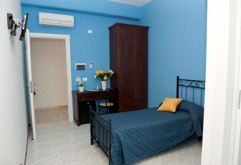 غرفة قياسية فردية, Venere