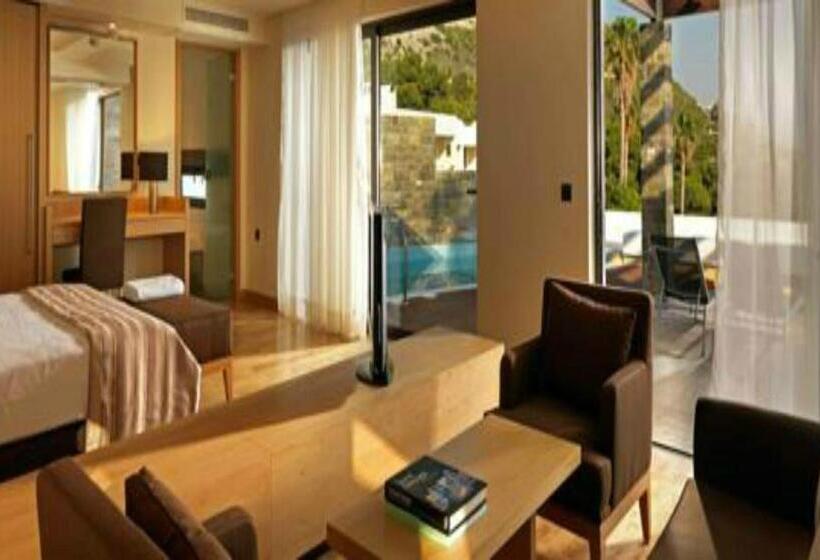 Люкс Deluxe Вид на Море, Wyndham Loutraki Poseidon Resort