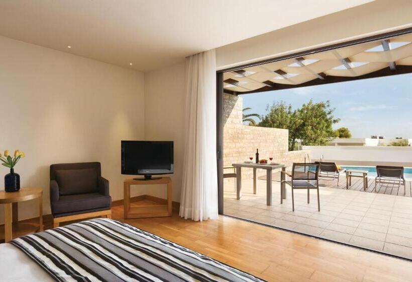 Полулюкс Deluxe с видом на сад, Wyndham Loutraki Poseidon Resort