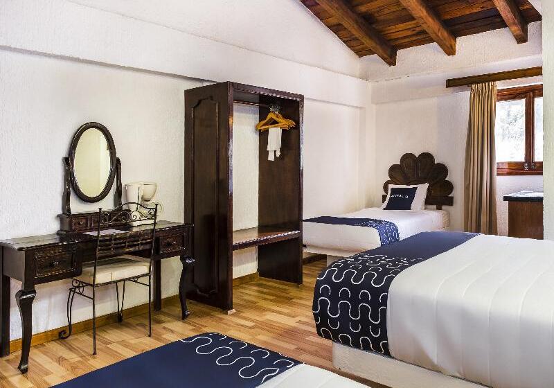 Номер Стандарт Трехместный, Capital O Hotel Central, Xalapa