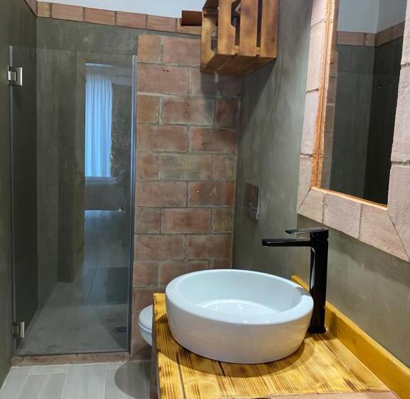 Номер Стандарт, Casa Da Igrejja