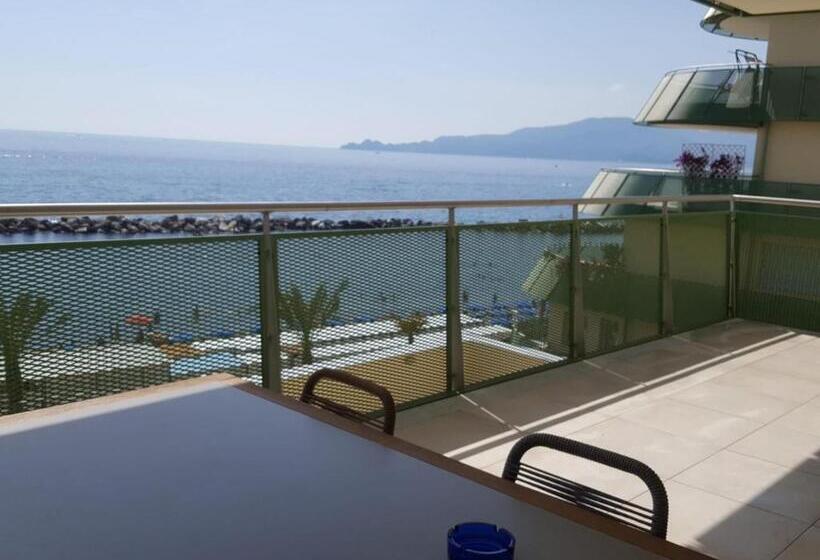 Апартаменты Deluxe 1 Спальня, Gli Scogli Luxury Residence
