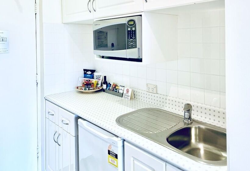 Студия Deluxe, Coogee Sands Hotel & Apartments