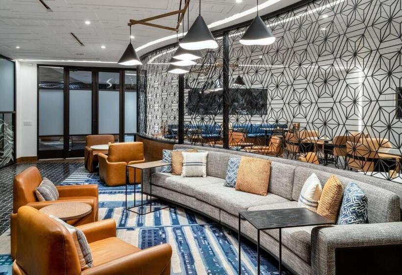 Номер Стандарт, Austin Marriott South