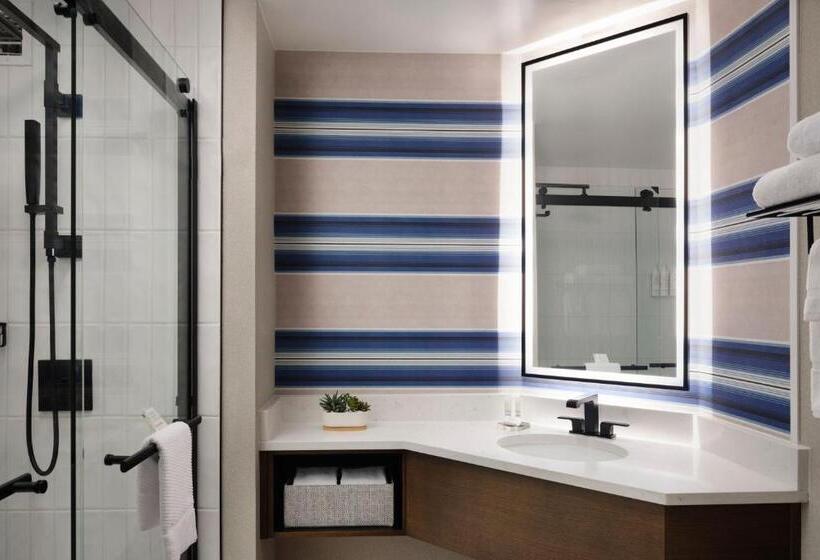 Номер Deluxe Кровать Кинг, Austin Marriott South