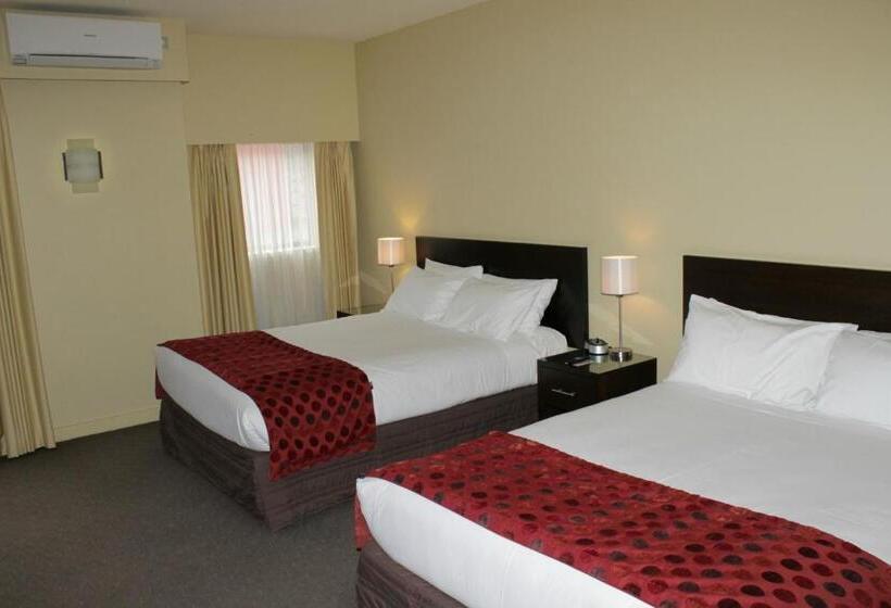 스위트, Comfort Inn & Suites City Views