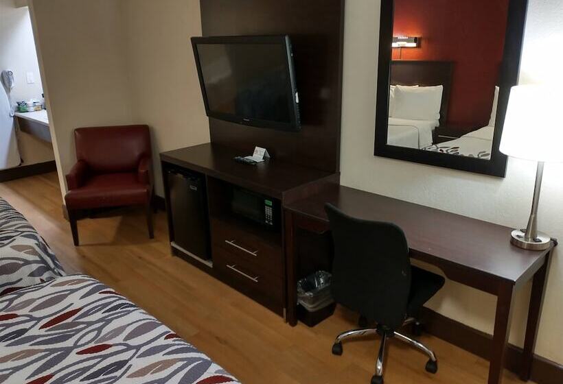 Номер Deluxe, Red Roof Inn Santa Ana