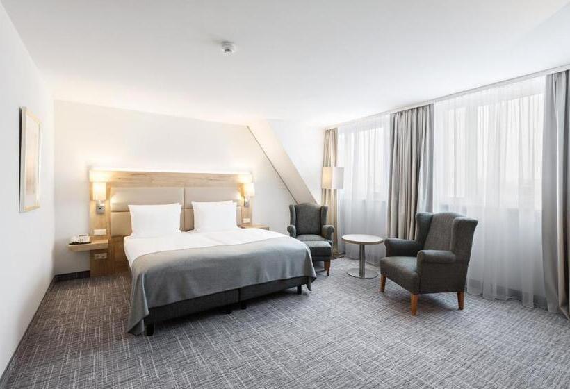 Quarto Estandar, Holiday Inn Nürnberg City Centre, An Ihg