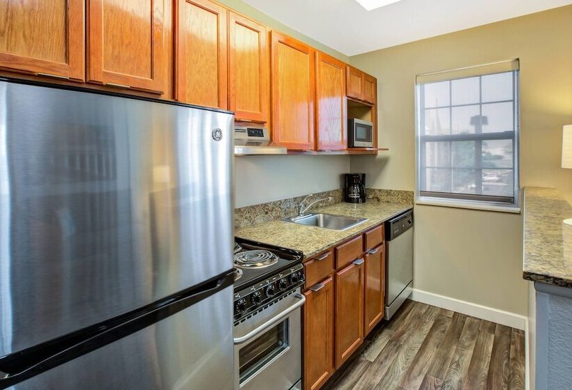 Люкс 2 Спальни, Towneplace Suites By Marriott Detroit Livonia