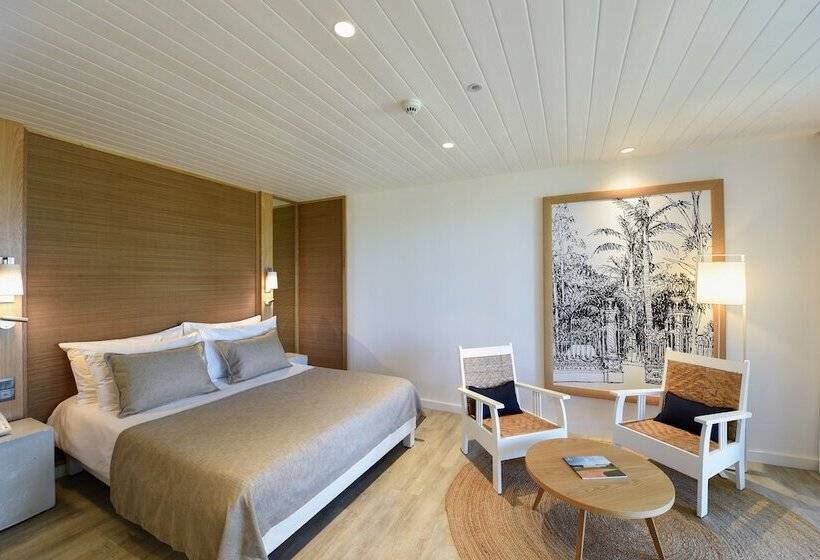 اتاق استاندارد با چشم‌انداز باغ, Canonnier Beachcomber Golf Resort & Spa