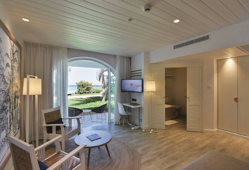 اتاق استاندارد با چشم‌انداز دریا, Canonnier Beachcomber Golf Resort & Spa