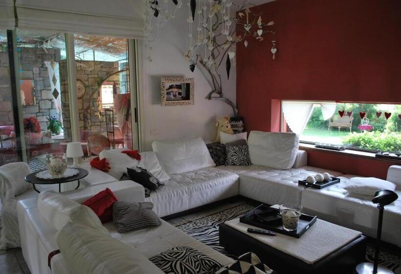 Номер Стандарт Трехместный, B&b La Colombera