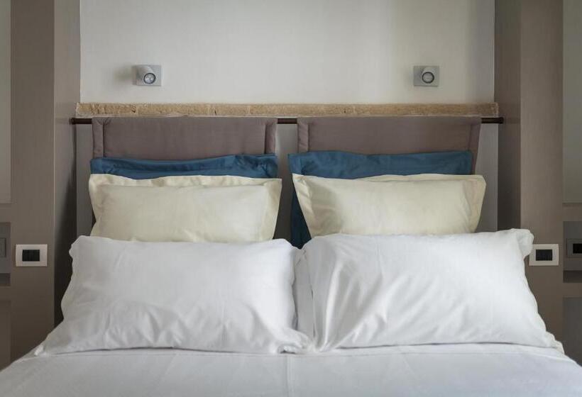 Deluxe Suite King Bed, Dimora Pietrabianca