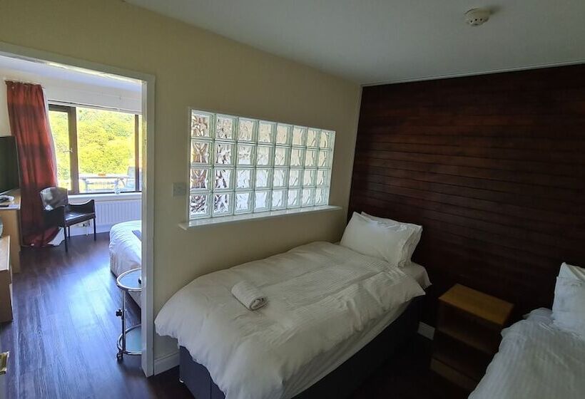 디럭스 4인 룸, The Meetings B&b