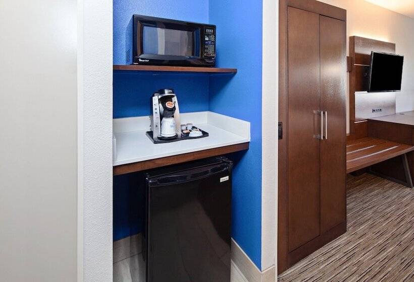 Номер Стандарт, Holiday Inn Express & Suites Rancho Mirage   Palm Spgs Area, An Ihg