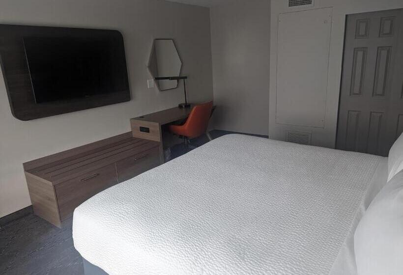 Номер Стандарт Кровать Кинг Адаптированный для Инвалидов, Holiday Inn Express & Suites Salt Lake City N  Bountiful