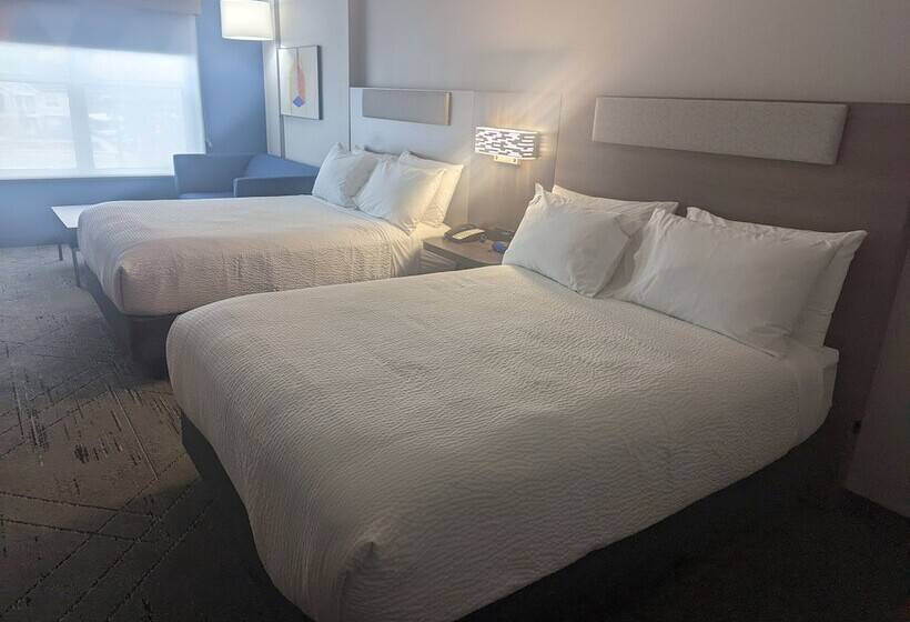 Люкс Адаптированный для Инвалидов, Holiday Inn Express & Suites Salt Lake City N  Bountiful
