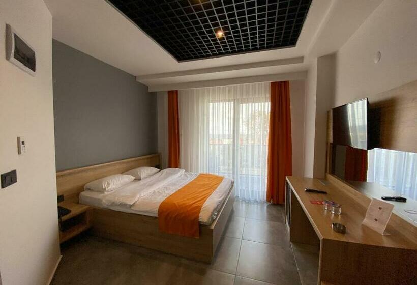 豪华海景房带阳台, Csk Otel