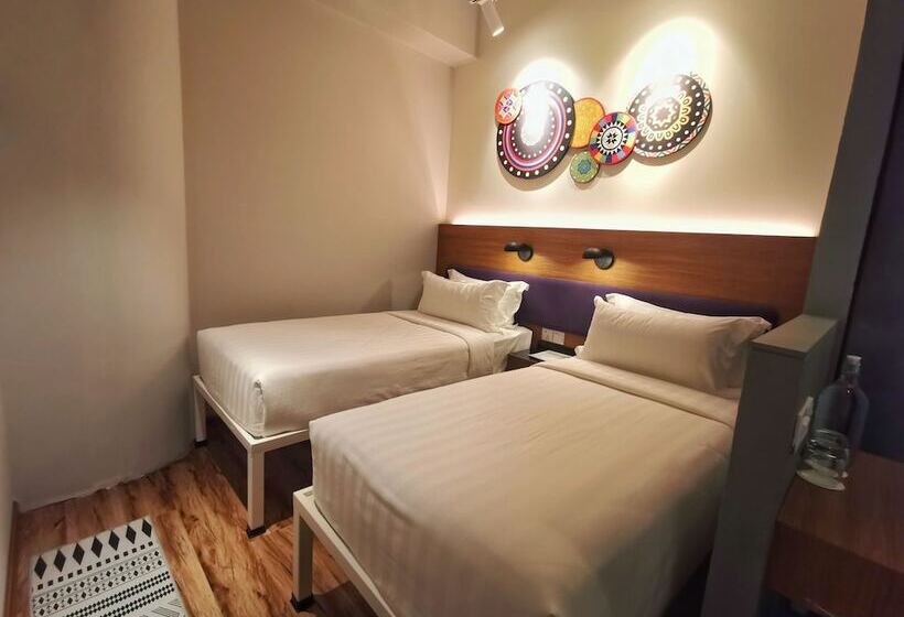 استودیوی استاندارد, Toojou Kota Kinabalu   Hostel