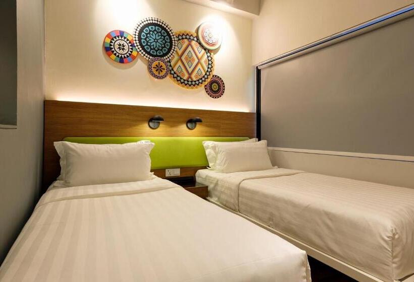 استودیوی استاندارد, Toojou Kota Kinabalu   Hostel