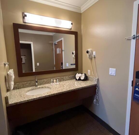Номер Стандарт, Comfort Inn & Suites Ocean Shores