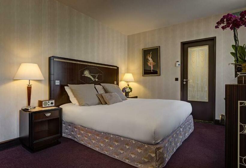 اتاق سوپریور با تخت بزرگ, Hotel Du Collectionneur Arc De Triomphe