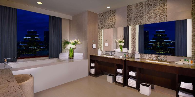חדר אקזקיוטיב, Hilton Austin