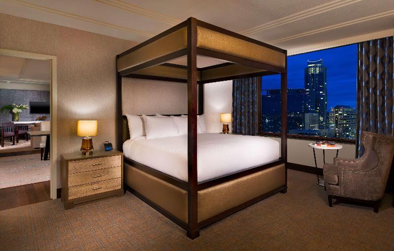 חדר אקזקיוטיב, Hilton Austin