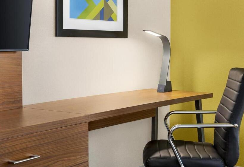 스위트 킹사이즈 침대, Holiday Inn Express & Suites Philadelphia   Mt Laurel, An Ihg