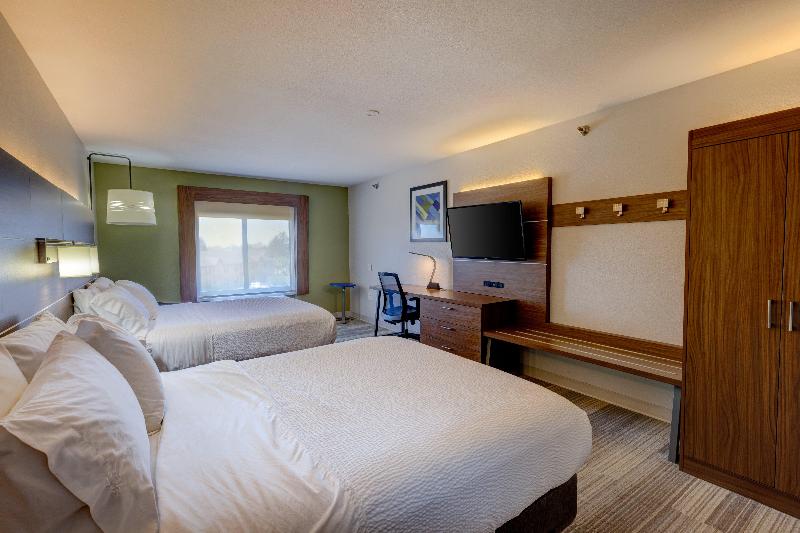 Люкс Кровать Кинг, Quality Inn Mitchell I 90