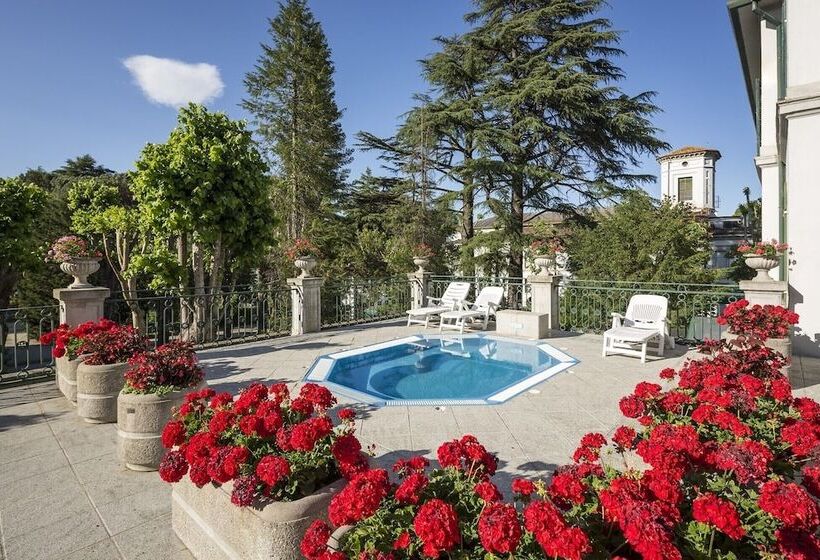 Полулюкс, Grand Hotel Terme