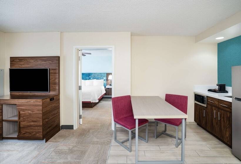 Люкс Кровать Кинг, Hampton Inn & Suites By Hilton West Little Rock