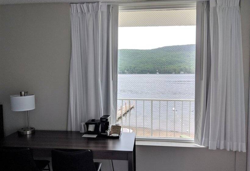 Номер Стандарт 2 Двуспальные Кровати, Lakefront Terrace Resort