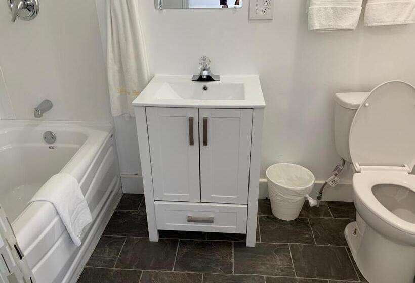 Quarto Estandar com Hidromassagem, Lakeview