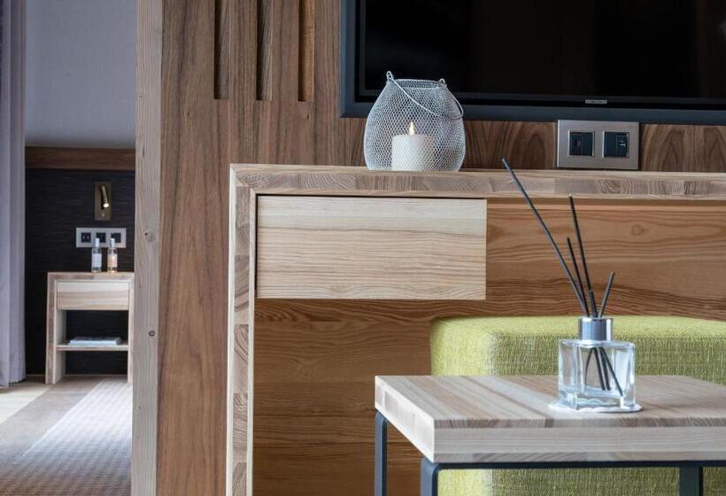 Полулюкс, Mgm Hôtels & Résidences   Hôtel Alpen Lodge