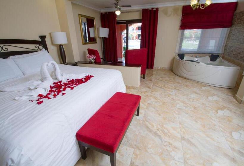 스위트 킹사이즈 침대, Hacienda San Juan Resort