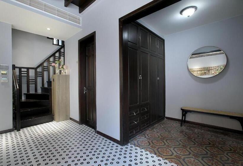 스탠다드 발코니 룸, Shanghai Downtown Hills Boutique Guesthouse   Near Metro Line 7, Exit 3, Changping Road